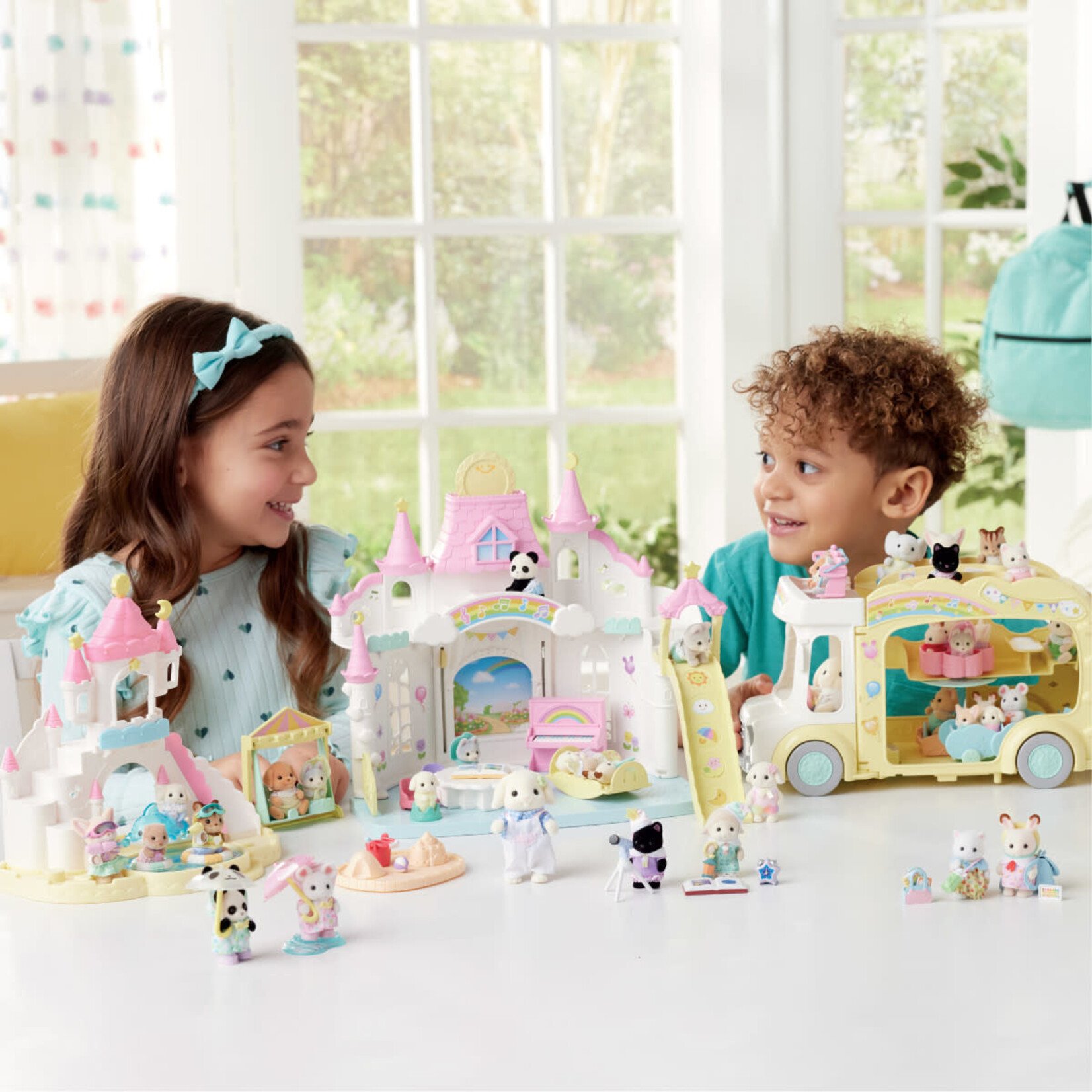 Calico Critters Calico Critters - Nursery Friends -Rainy Day Duo- CC2171