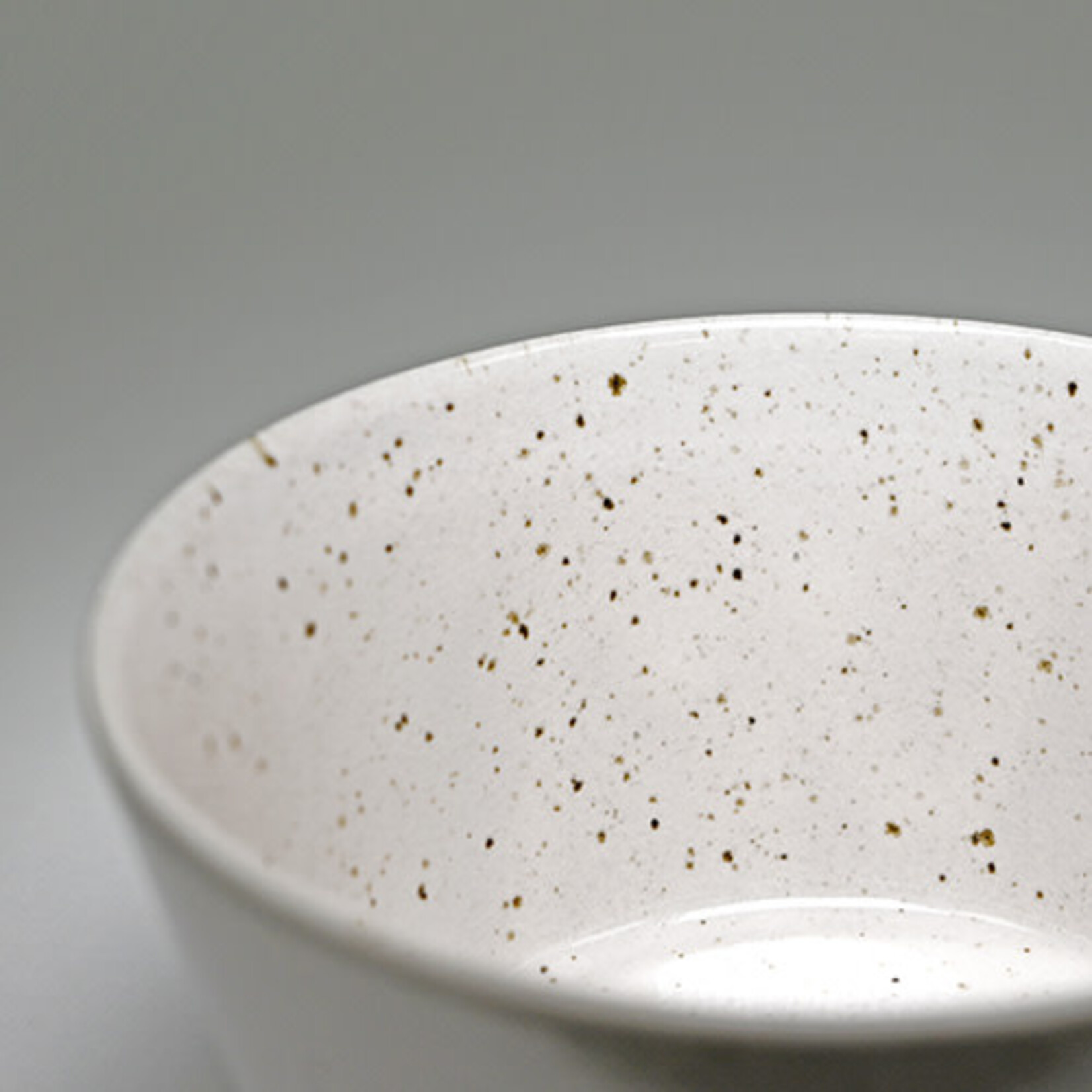 Bowl -  16 oz. Smokey White - MY54-SWH