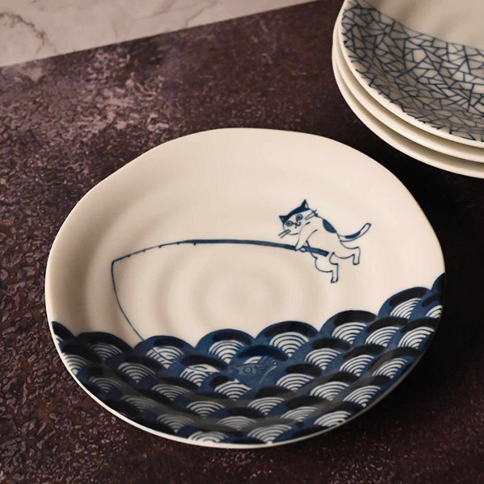 Plate 6.5"Dx1"H - Cat Fishing - YG265-CT6