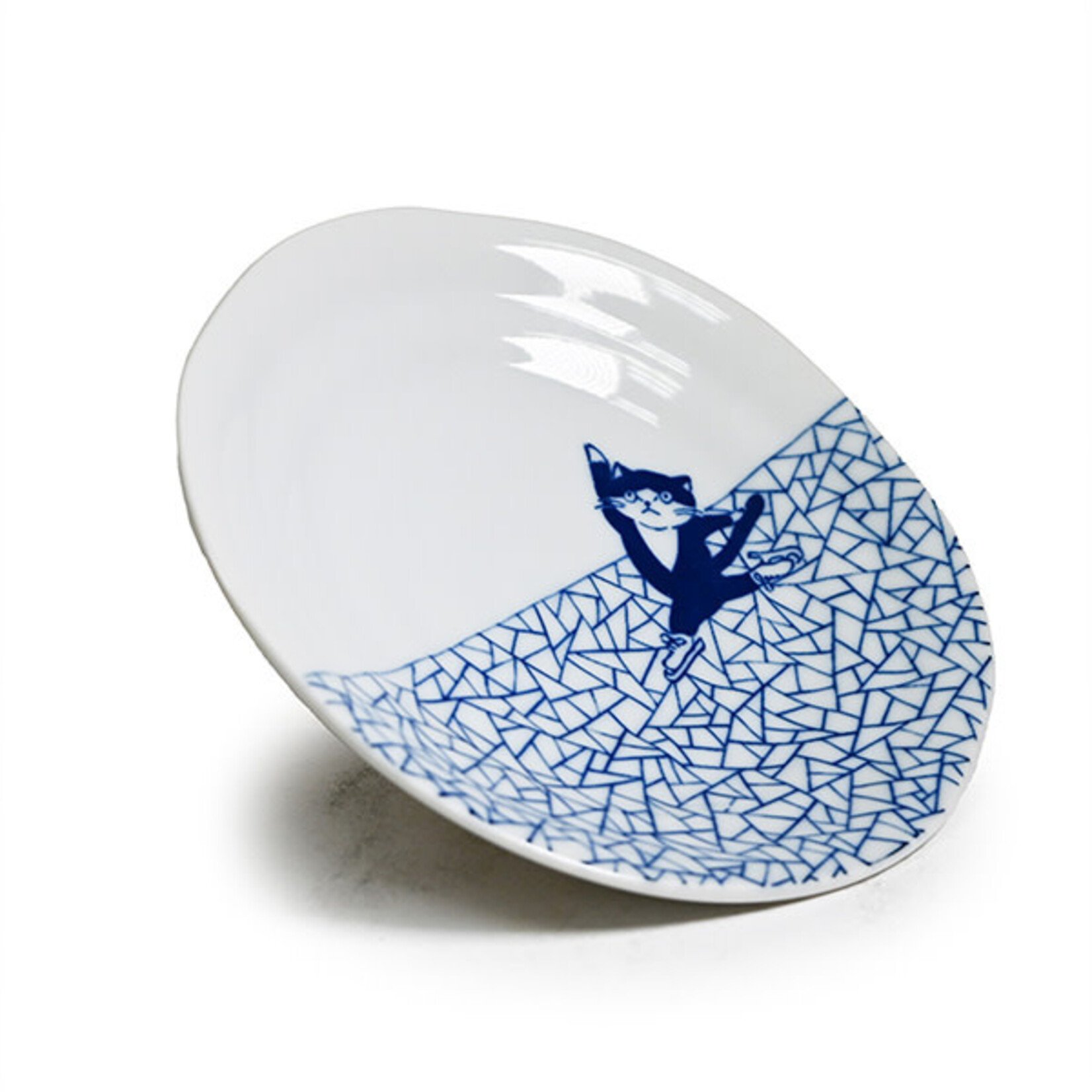 Plate 6.5"Dx1"H - Cat Ice Skating - YG265-CT8