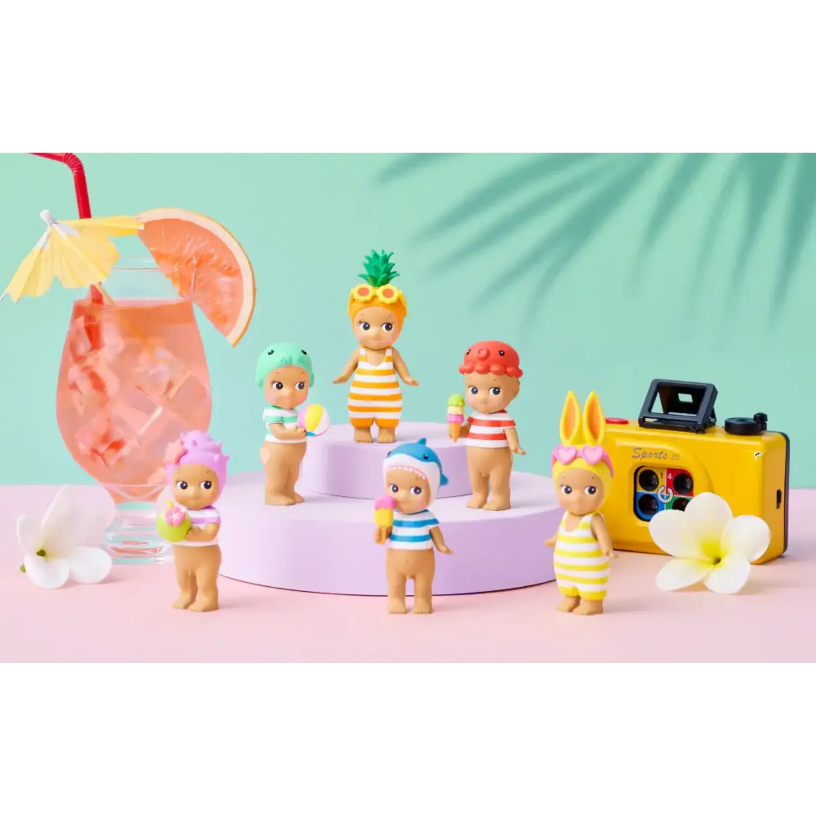 Dreams Sonny Angel - Summer Vacation: Sun-Kissed Style