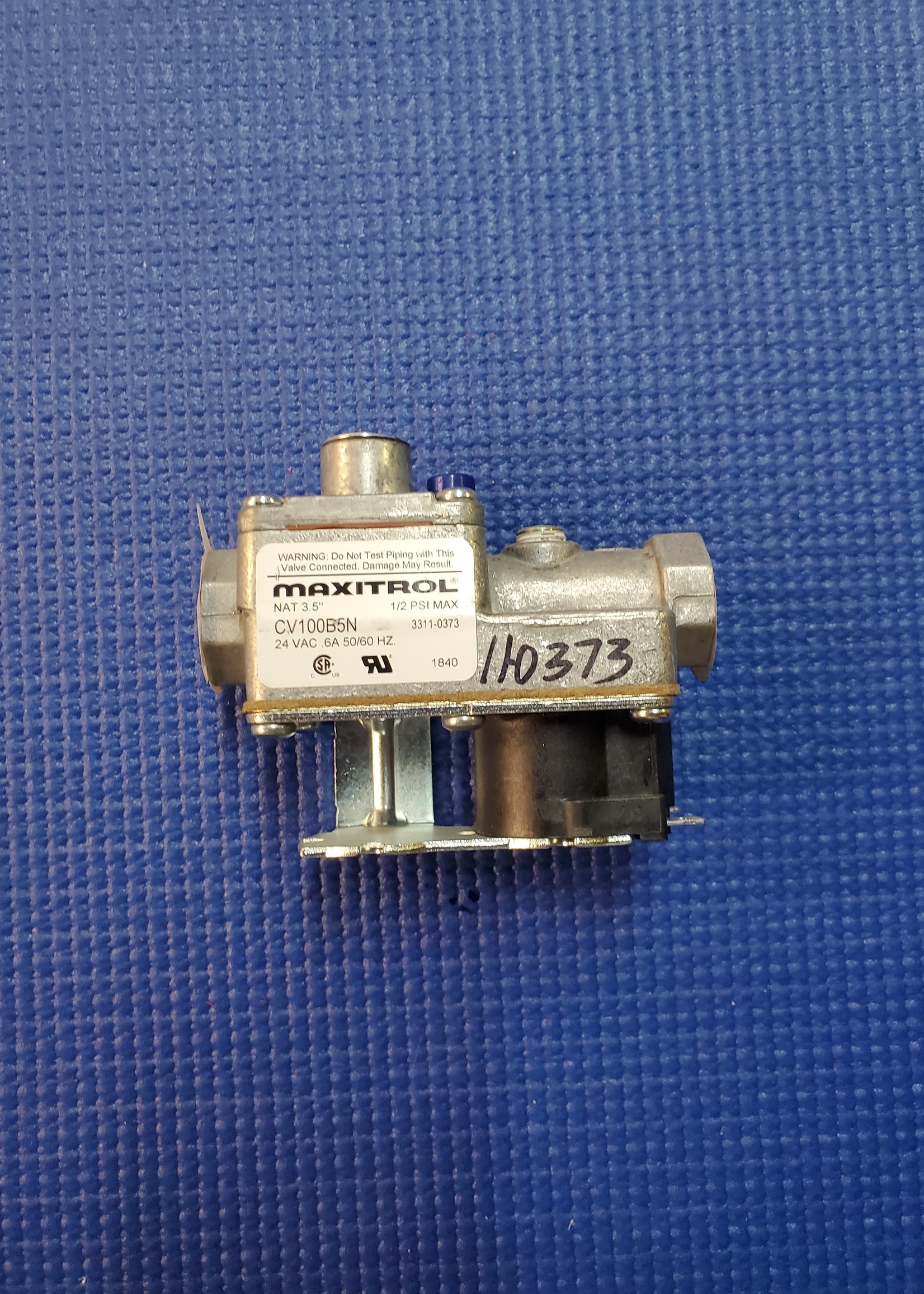 RBI 8800/8900 Series Solenoid Valve w/ Regulator NG 24V