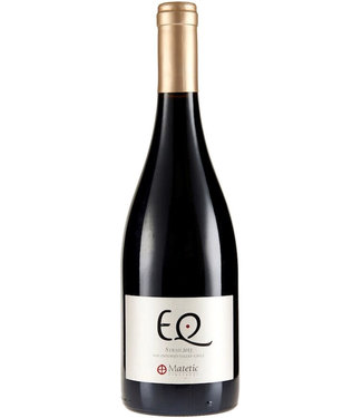 Matetic EQ  Syrah 2011 D.O. San Antonio - Chile Matetic EQ  Syrah 2011 D.O. San Antonio - Chile