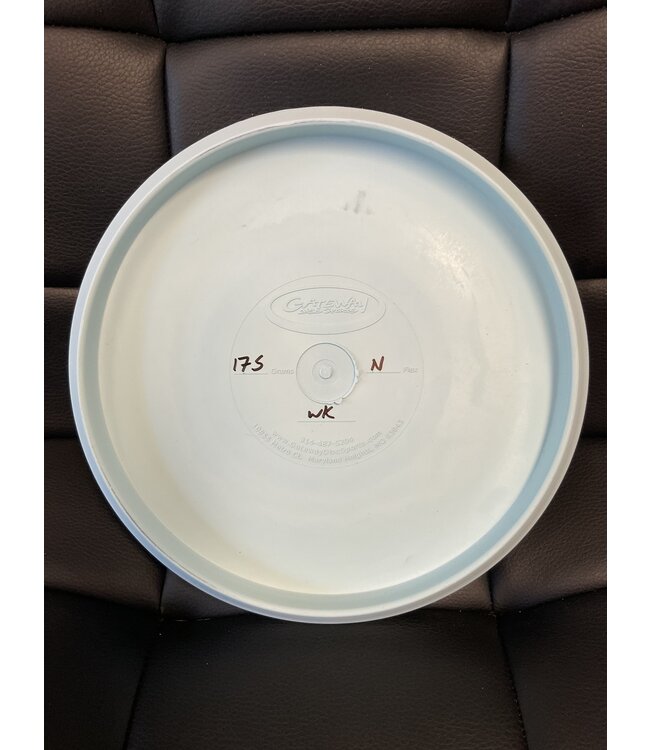 Gateway Disc Sports Gateway Discs Nylon Alloy Warlock Pale Green 175g Brian Allen SIGNED 67/70 (835)