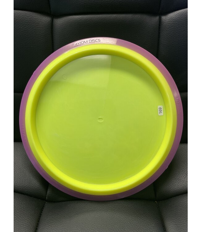 Axiom Discs Axiom Discs Neutron Fireball Yellow/Purple 169g DFX Leppi Ministamp (341)