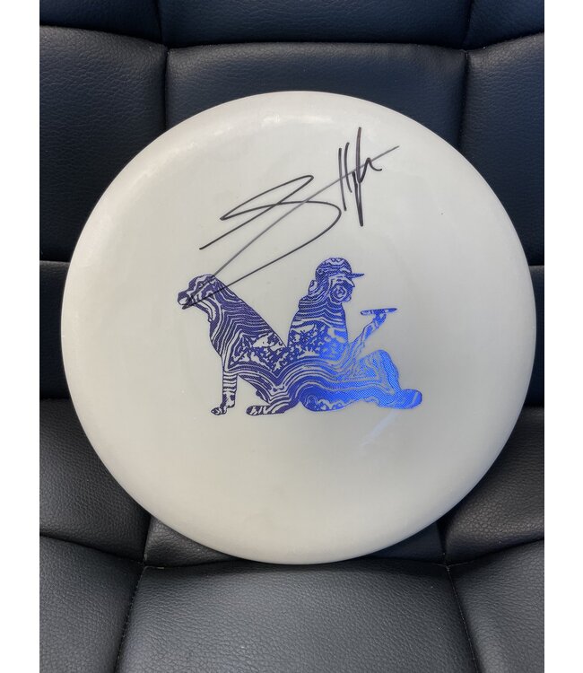 Prodigy Prodigy 350G M3 White 178g Luke Humphries and Hogan Stamp SIGNED (1242)