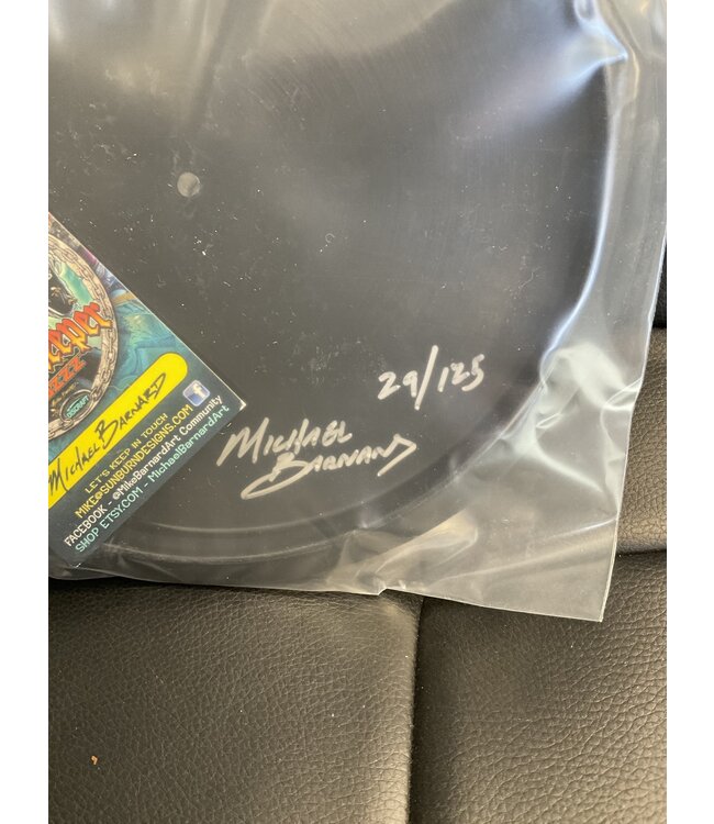 Discraft Discraft ESP Buzzz Full Foil 177g+ Michael Barnard Basket Case SIGNED 29/125 (808)