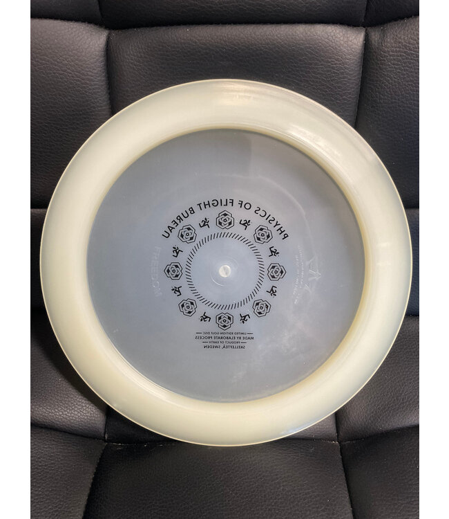 Dynamic Discs Dynamic Discs Moonshine Freedom 174g OOP Physics of Flight Bureau Bottom Stamp (1555)