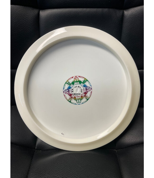 Mint Discs Mint Discs Apex Jackalope  White 173g Jack-a-laxin’ COTO 2022 Bottom Stamp AP-JL01-22 (1565)