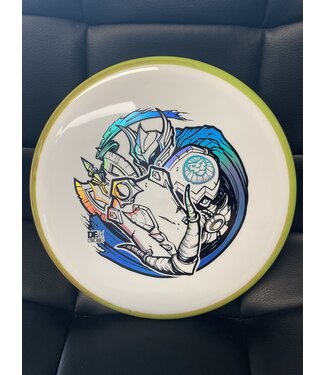 Axiom Discs MVP Neutron Hex White/Yellow 176g DFX Valor March 2025 (1581)
