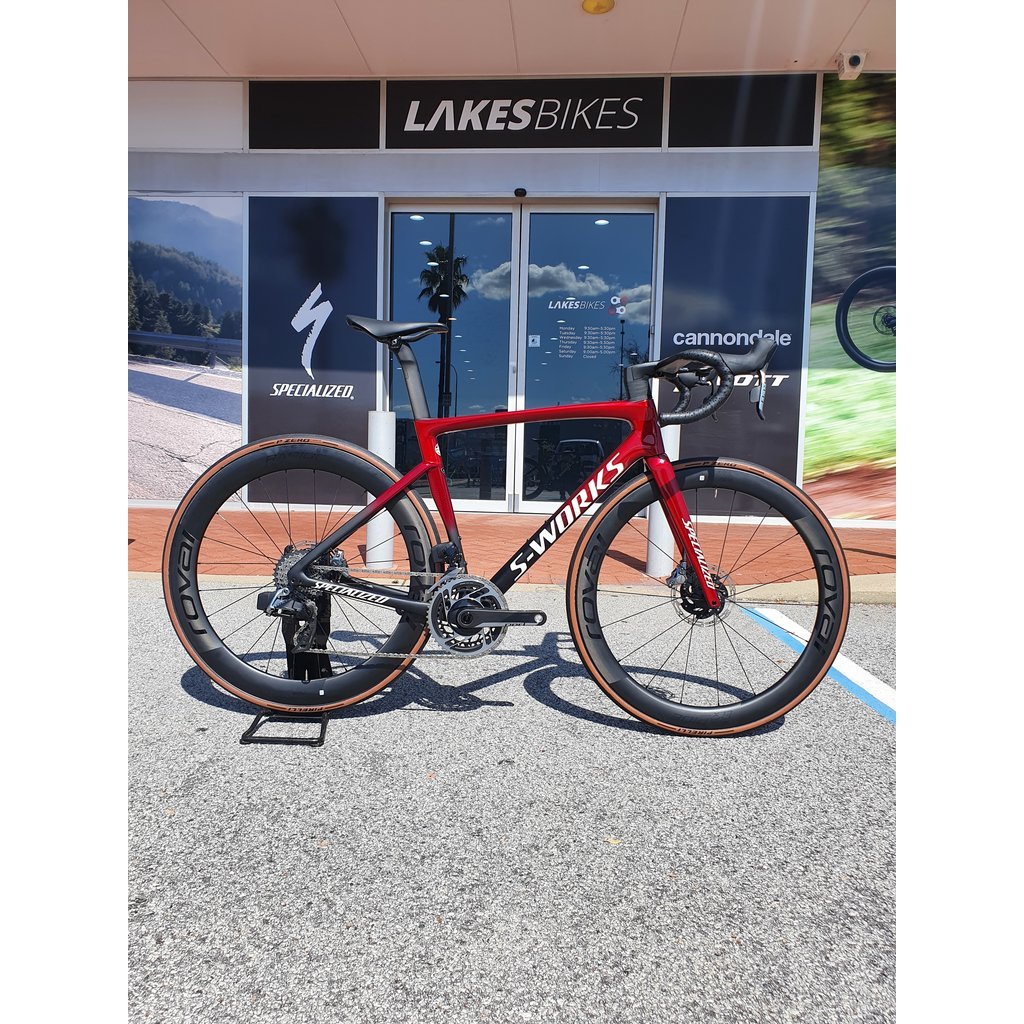 2022 S-Works Tarmac SL7 Red AXS Red Tint/Metallic White Silver/Black - Lakes Bikes