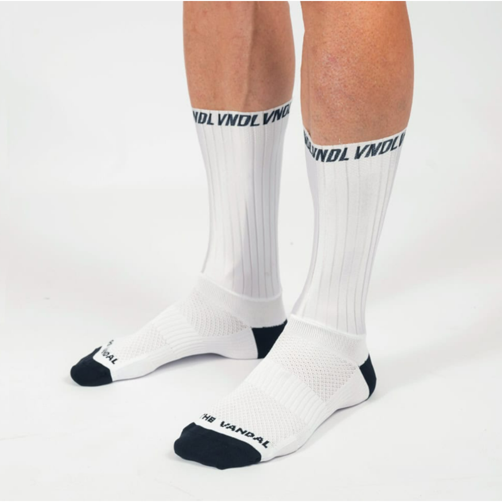 THE VANDAL AERO SOCK WHITE