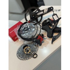 SRAM Apex AXS XPLR Groupset - 170mm / 42t / 11-44t  / 160-160 Rotors / Battery + Charger