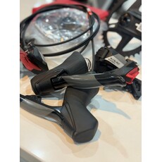 SRAM Apex AXS XPLR Groupset - 170mm / 42t / 11-44t  / 160-160 Rotors / Battery + Charger
