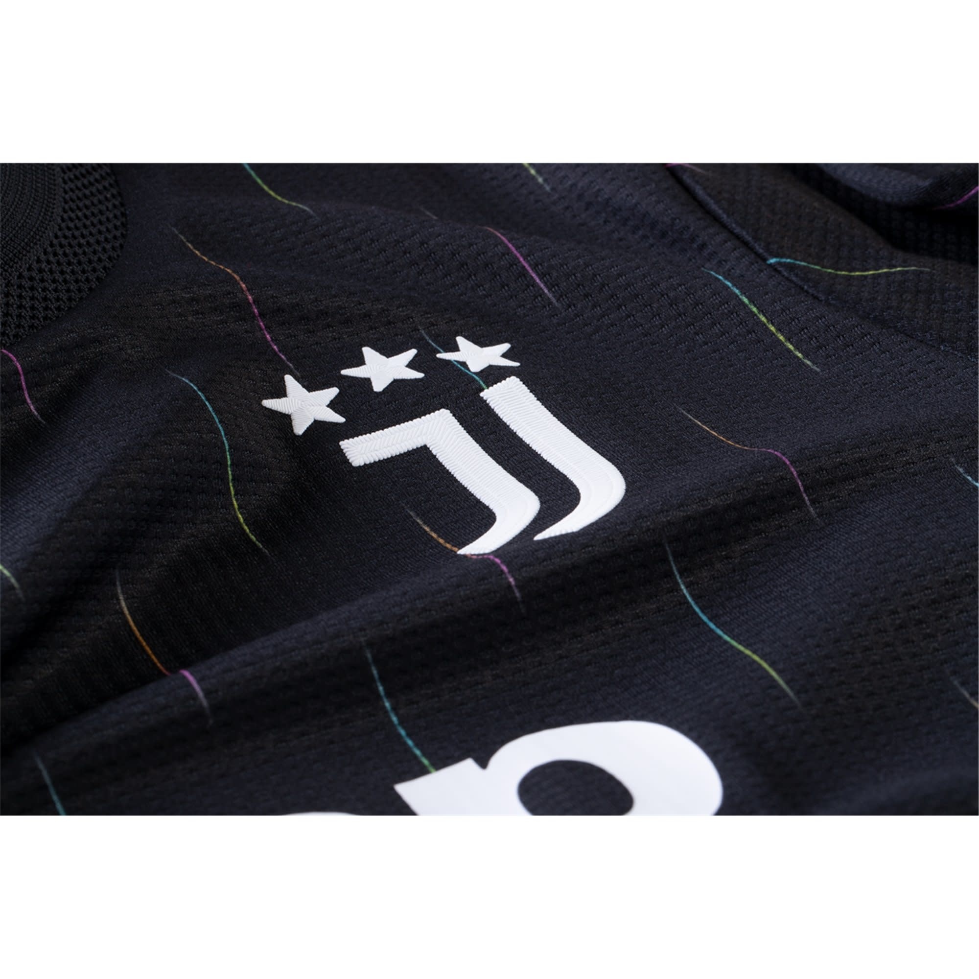 adidas 2021-22 Juventus Away Jersey - Black