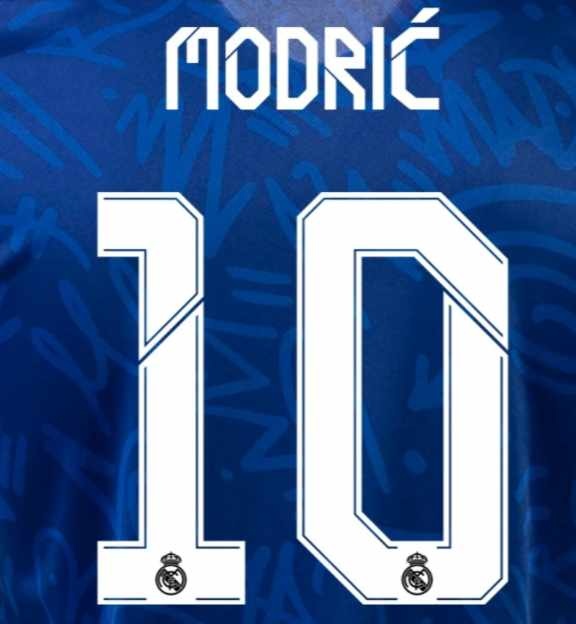 Modric # 10 Real Madrid 21/22 Away - Third  Nameset