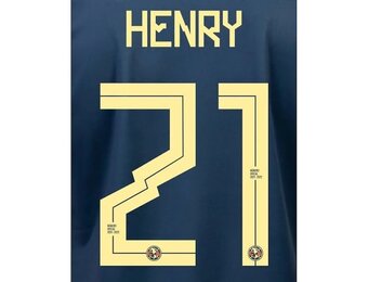 Henry # 21 Club America 21/22 Away  Nameset