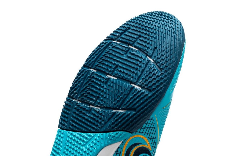 Nike Superfly 8 DF Academy IC indoor - Chlorine Blue Laser Orange