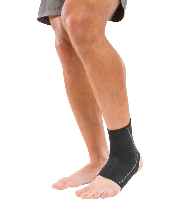 Mueller Mueller Neoprene Ankle Support