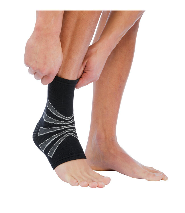 Mueller Mueller Omni Ankle Support A-100
