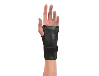Mueller Reversible Wrist Brace with Splint OSFM - Black