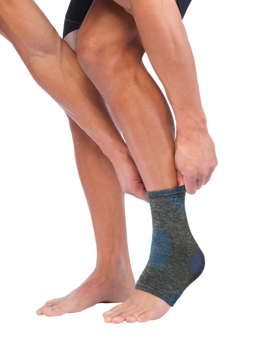 Mueller FIR 4 Way Ankle Support