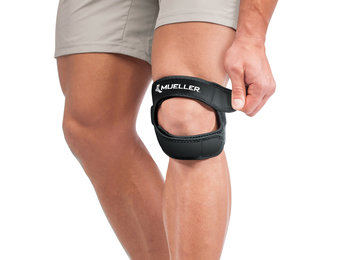 Mueller Adjustable Max Knee Strap - OSFM
