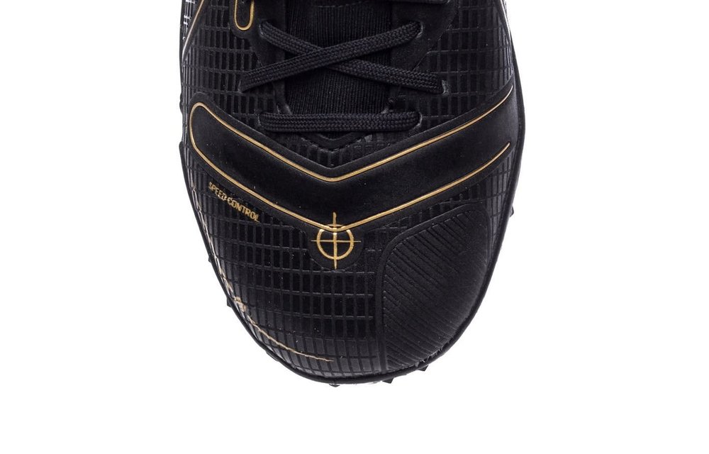 Nike Jr Superfly 8 DF Academy TF Turf - Black / Metallic Silver / Metallic Gold