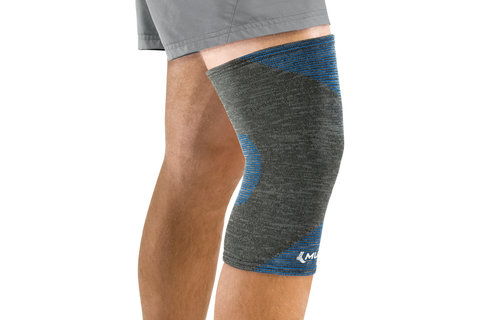Mueller FIR 4 Way Stretch Knee Support