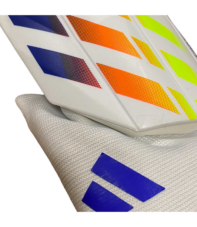 adidas adidas Predator  WC World Cup 2022 Al RIhla Match Shin Guards - White/Power Blue/Solar Red