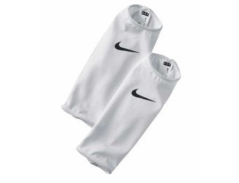 Nike Guard Lock Sleeve - White