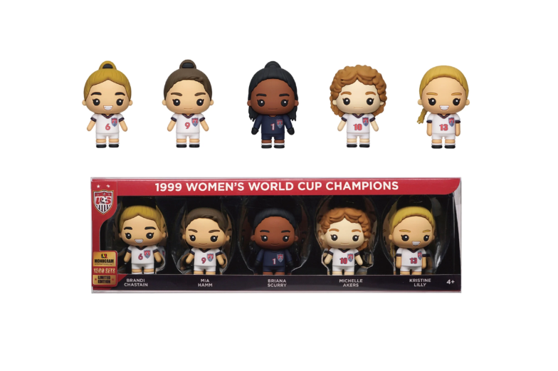 USWNT United States 99ers World Cup Champion Figure Bag Clips / Keychains Set / Limited Edition
