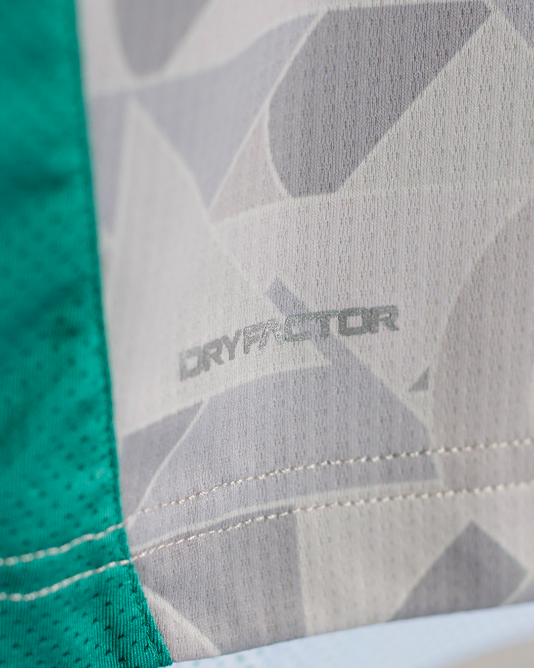 Charly Santos Laguna 2025-26 Away Jersey - Smoke Grey/Green