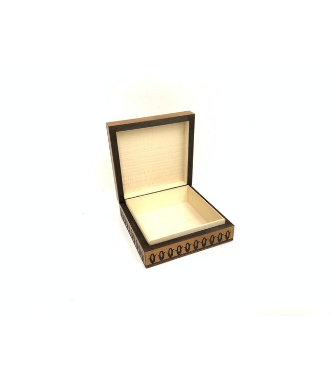 M Cornell Imports Inc JOHN DEERE ENGRAVED MODE 6899