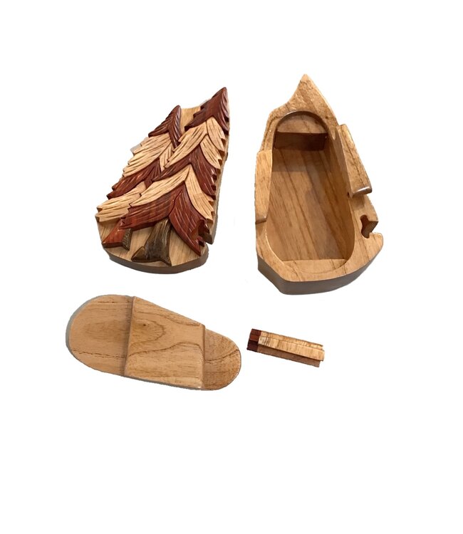Puzzle Box Pine Tree