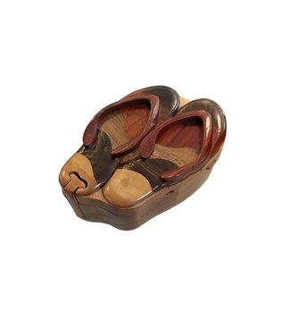 The Handcrafted Puzzle Box Flip Flop