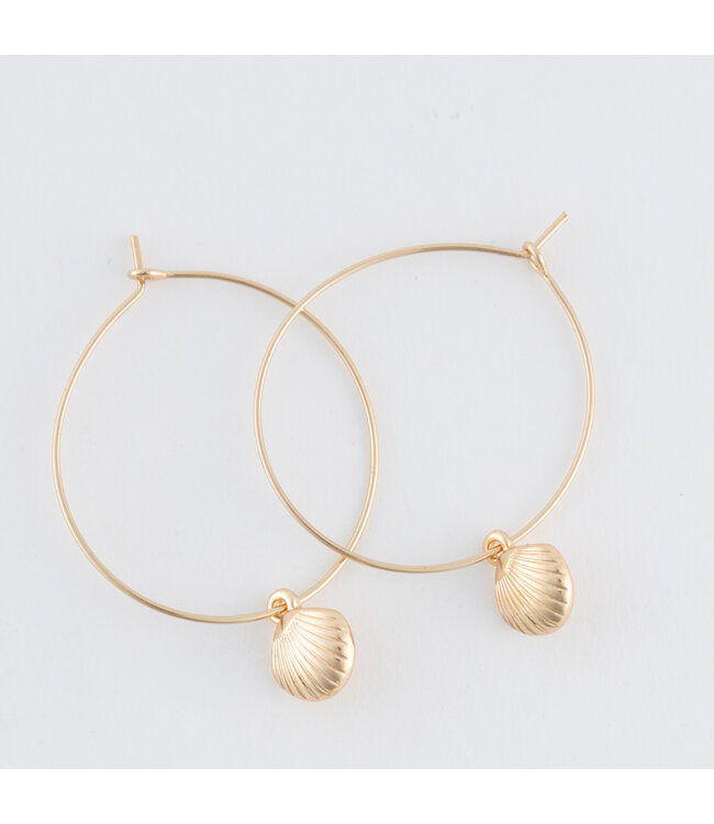 Howards Dainty Hoop Shell Gold