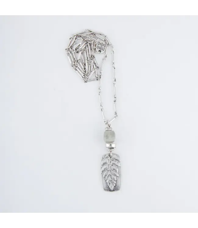 Howards Bela Leaf Pendant Necklace