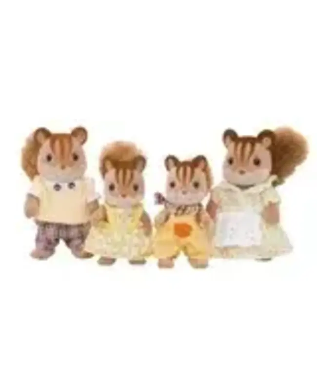Epoch Walnu Squirrel Family Calico Critters