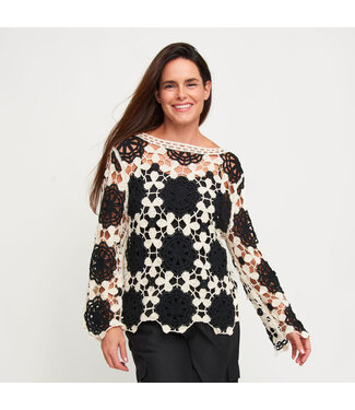 Howards Blair Crochet Floral Open Knit Black And White