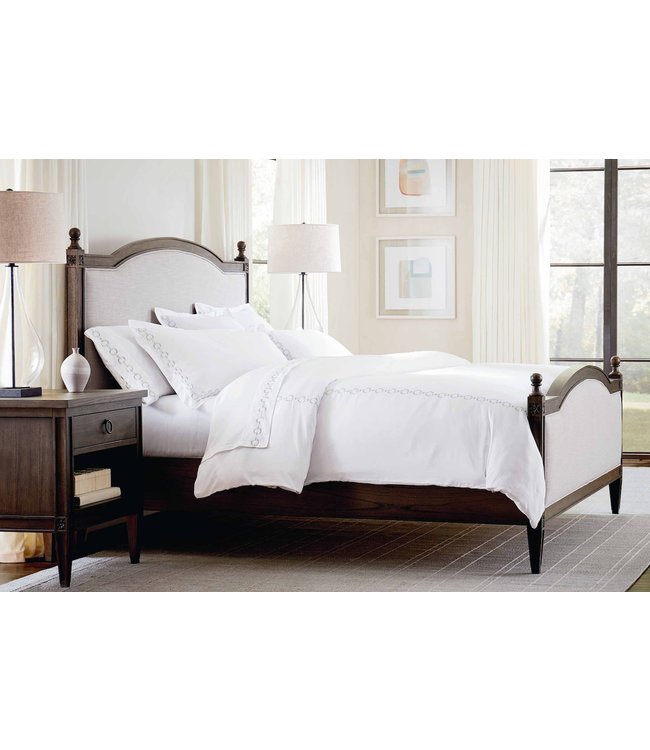 Bassett Queen Charlotte Upholstered Bed