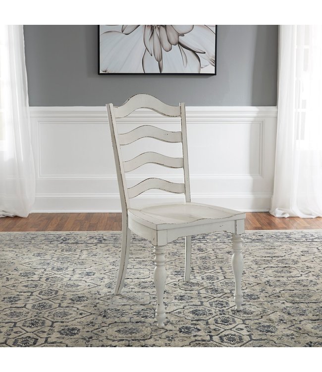 Liberty Furniture Magnolia Manor Ladder Back Side Chair
