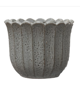 Creative Co-Op Stoneware Flower Shaped Planter- White
