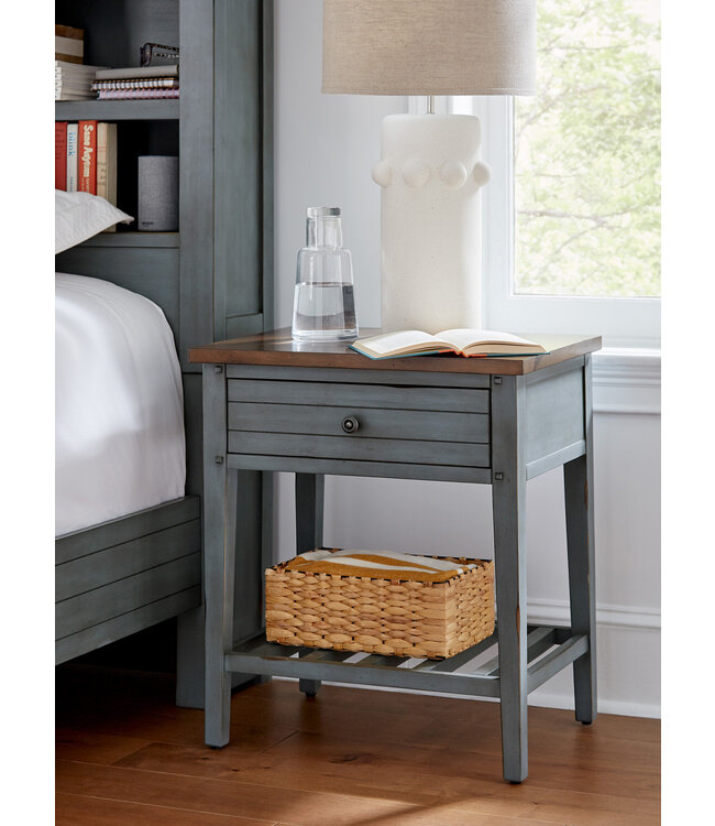 Aspen Home Pinebrook 1 Drawer Nightstand