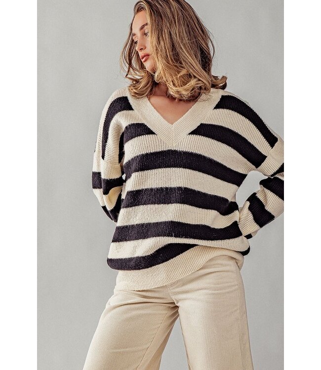 Urban Daizy Oversized Striped V-Neck Sweater Knit Top