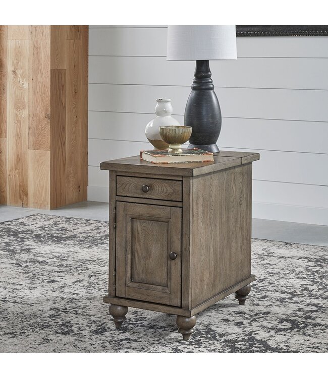 Liberty Furniture Americana Farmhouse Chair Side Table