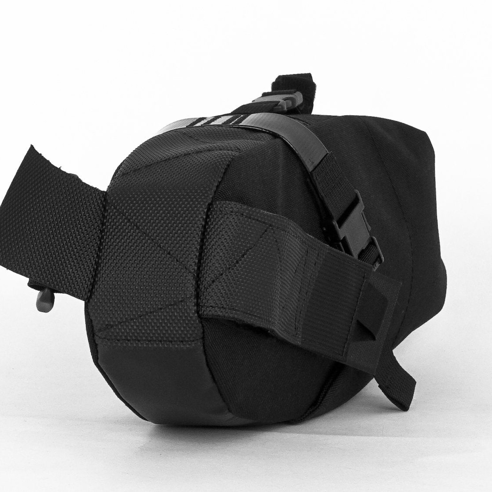 Road Runner Bags Road Runner Bags Sleeper Bikepacking Saddle Bag, Black Cordura