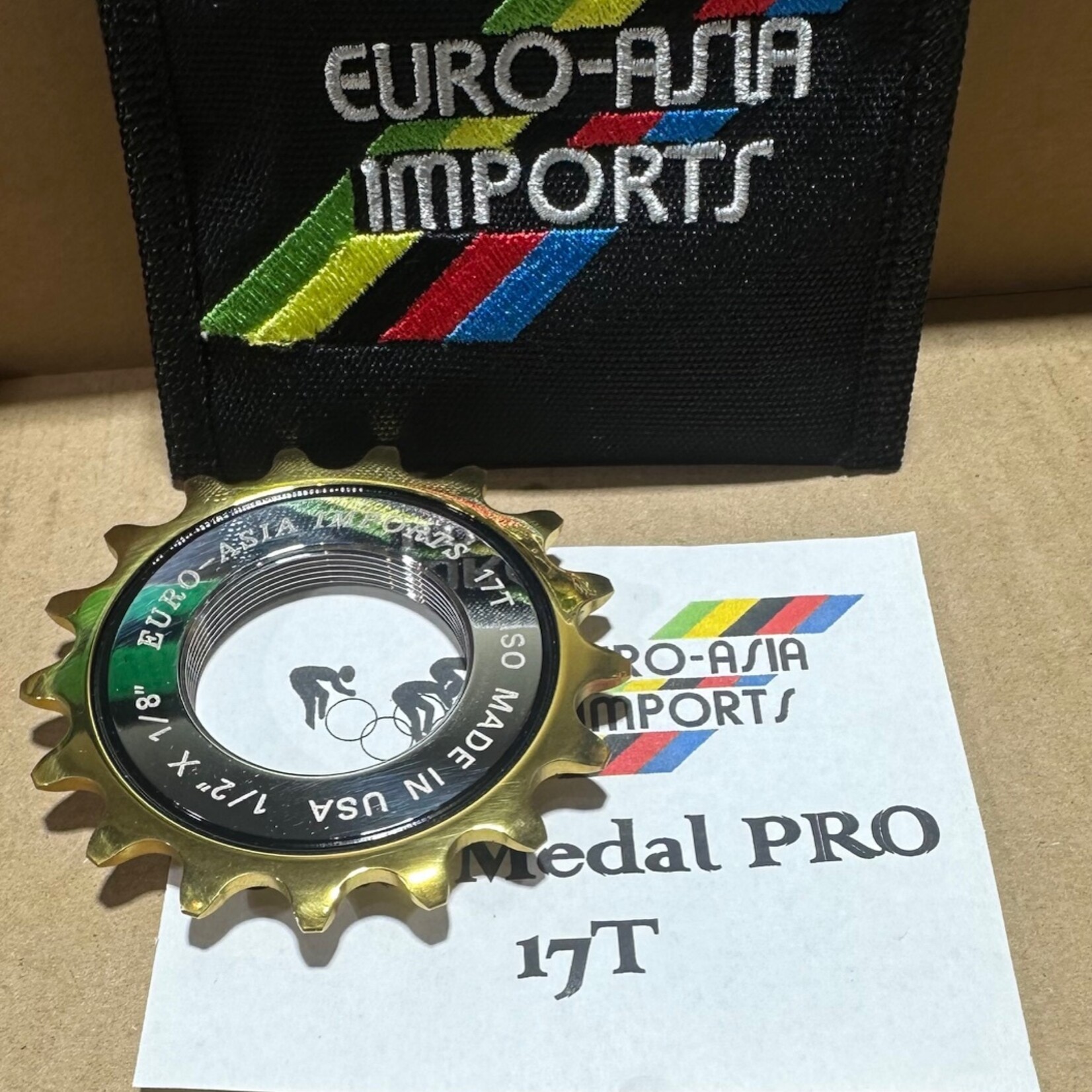EAI Cog - Euro Asia Imports Gold Medal Pro Track, 17t - 1/8"