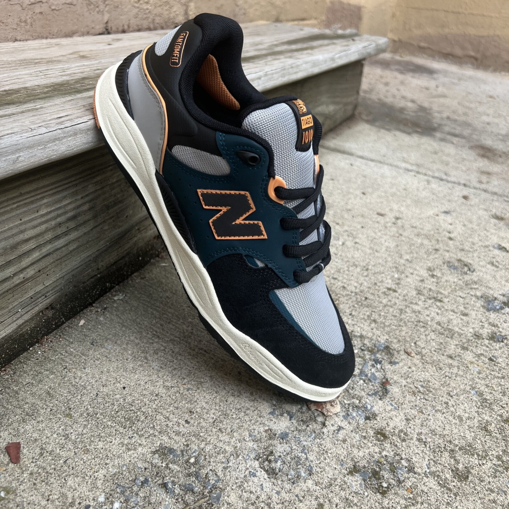 植物と加湿器 new balance numeric 1010 skateboard 8 - 靴