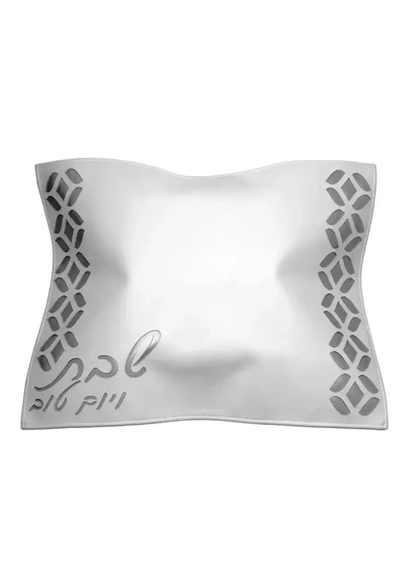 CHALLAH COVER LEATHERETTE LAZER CUT WHITE & SILVER